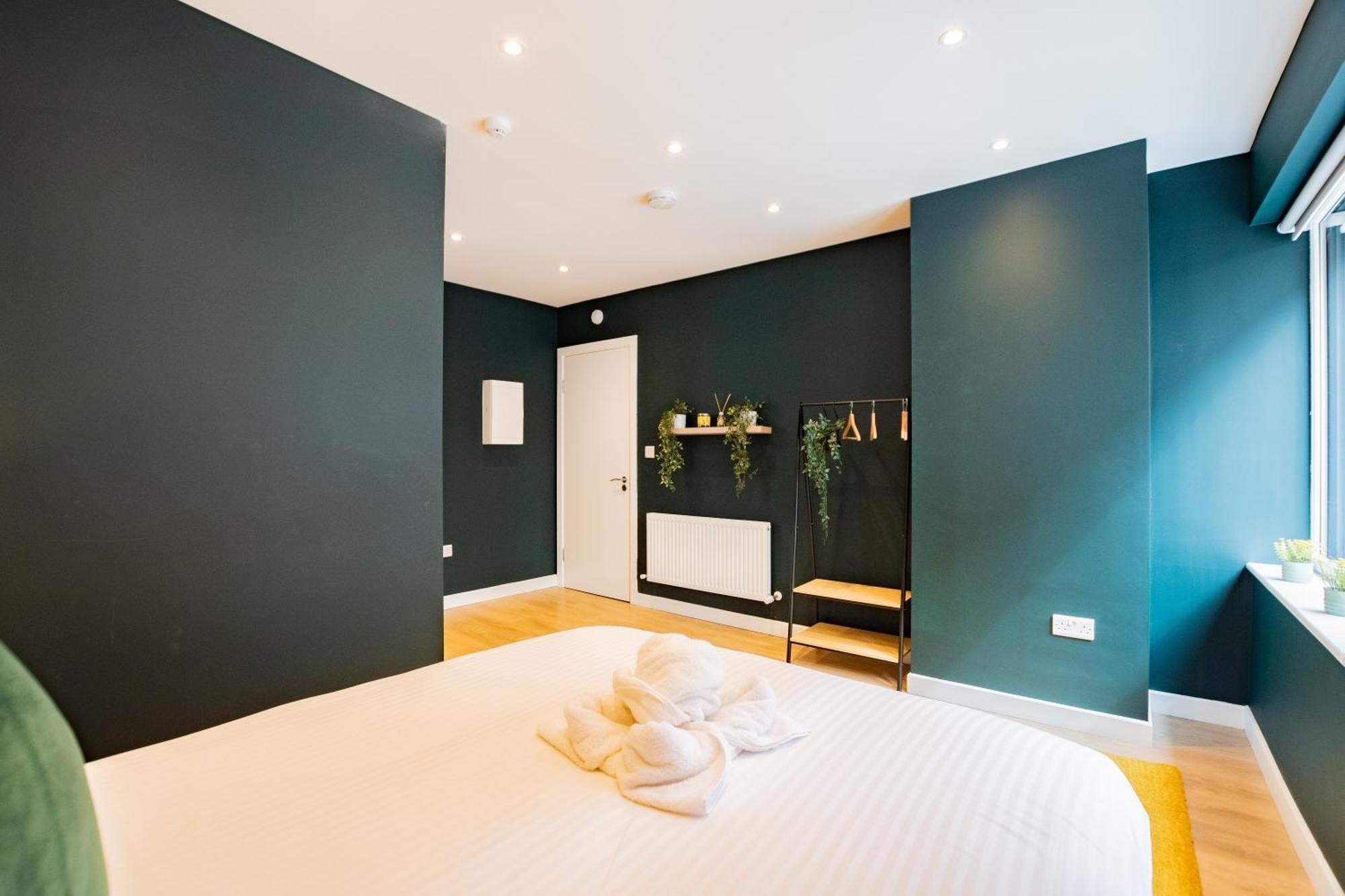 The Large Group House -Sleeps 21 Villa Dublin Exteriör bild