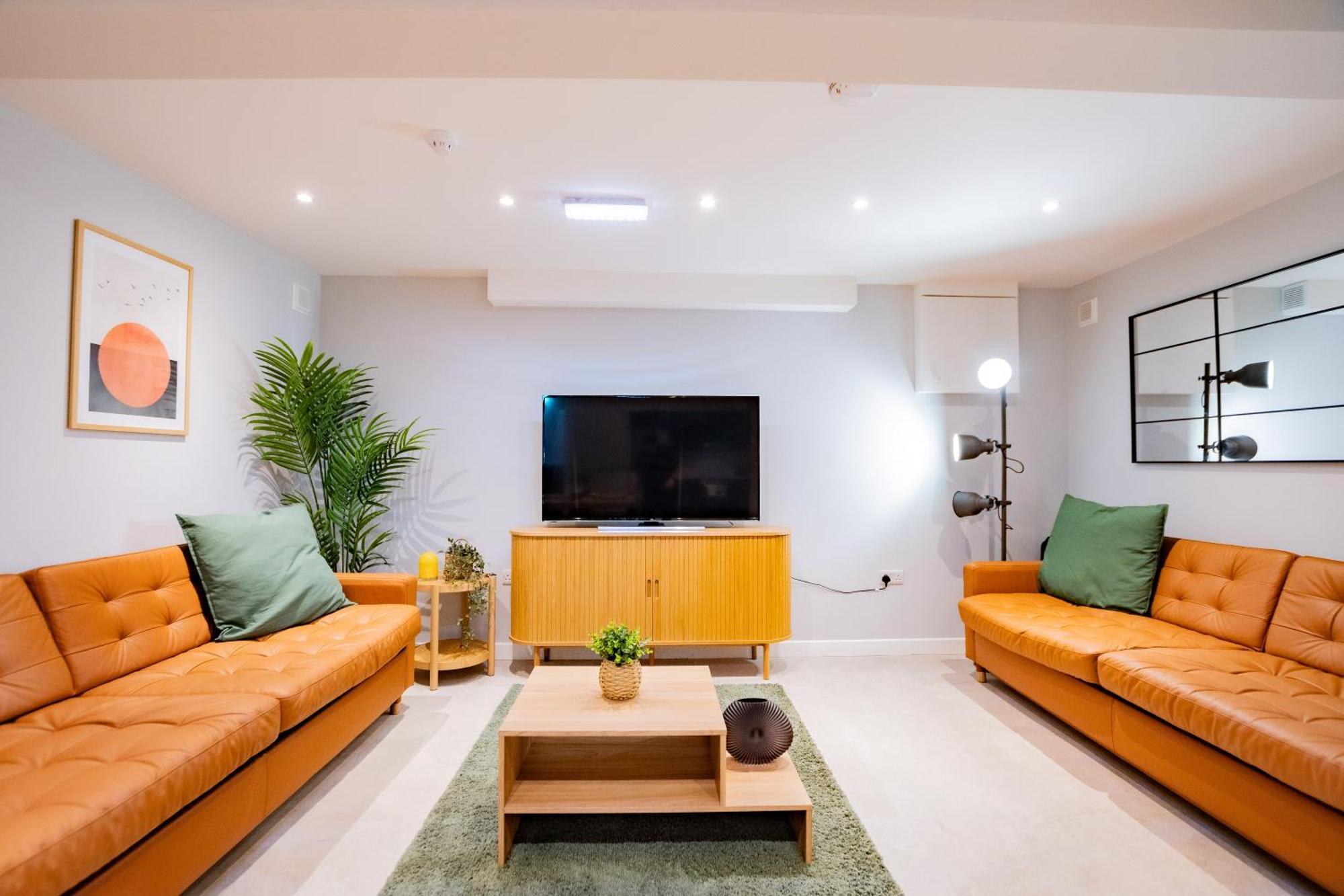 The Large Group House -Sleeps 21 Villa Dublin Exteriör bild