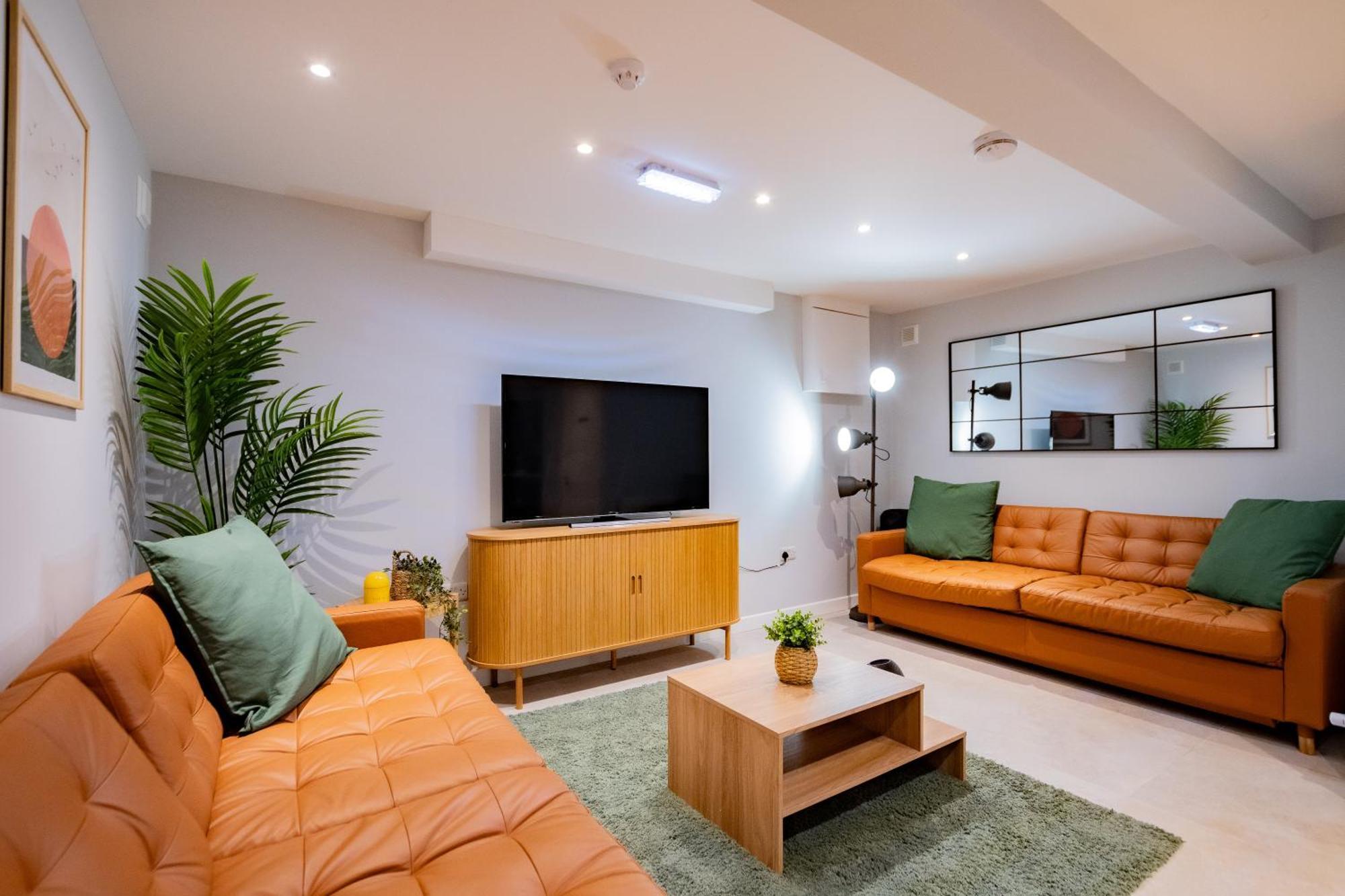 The Large Group House -Sleeps 21 Villa Dublin Exteriör bild